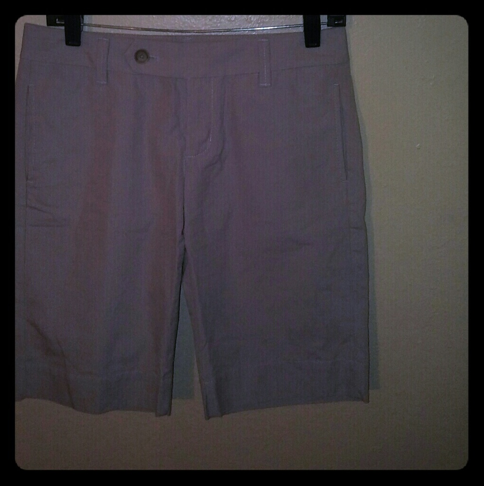 Gap Bermuda shorts grey and white striped size 2